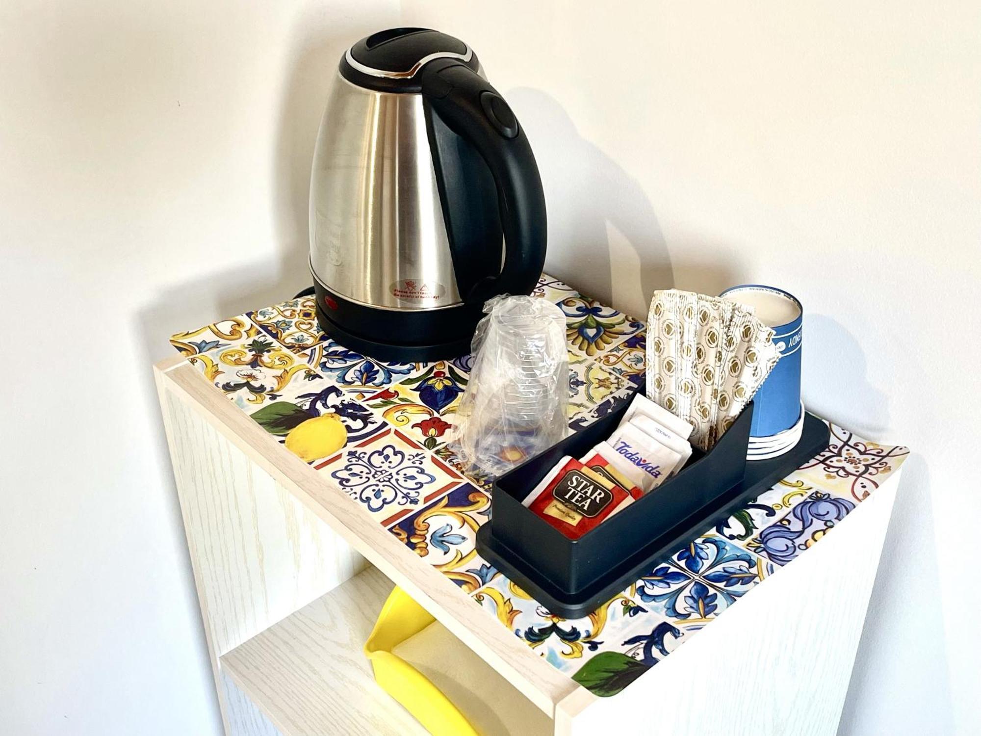I Mori - Holiday Rooms Lascari Bagian luar foto